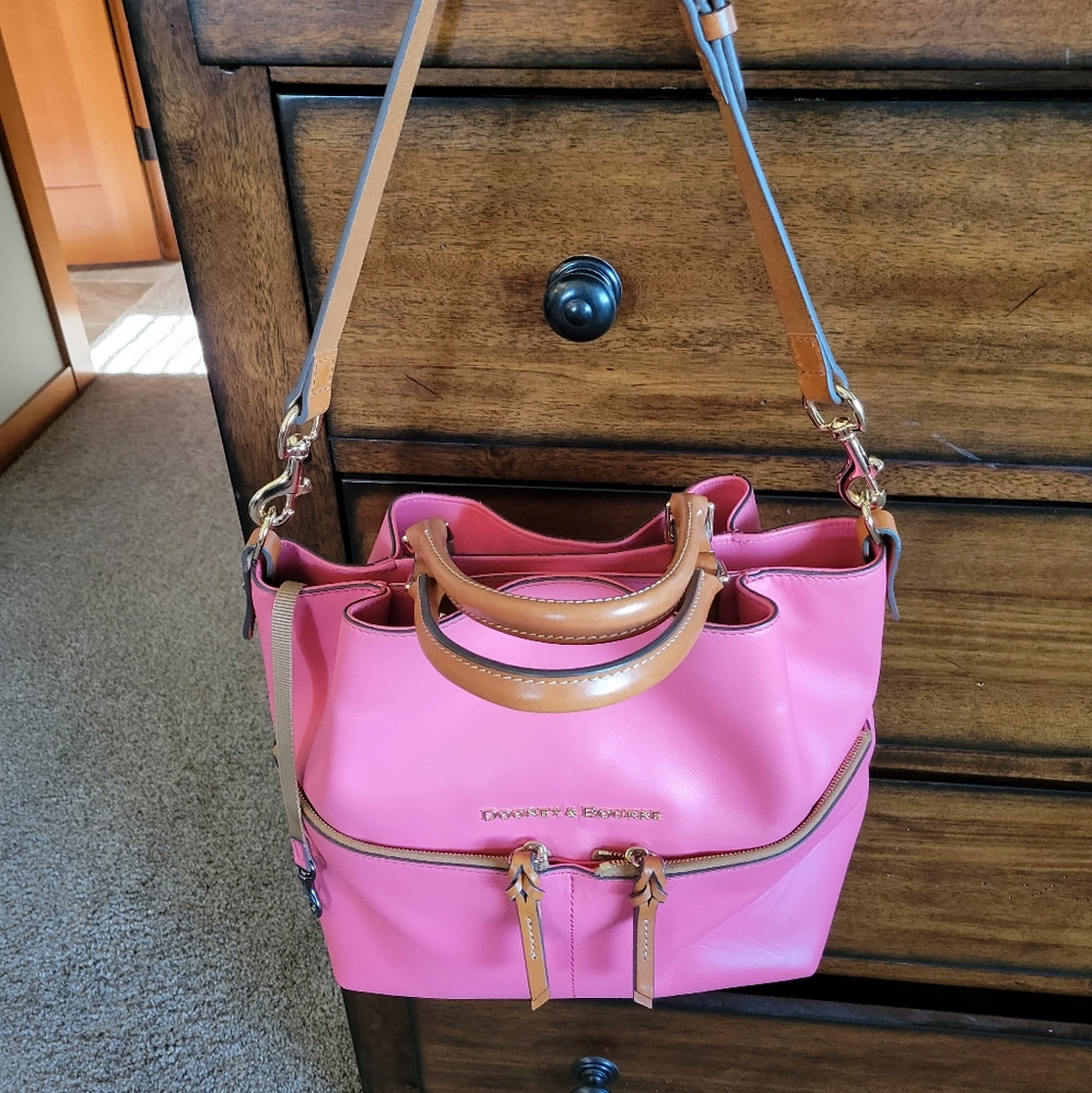 Dooney and Bourke Pebble Grain Dawson